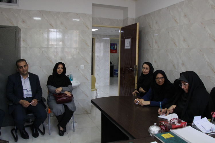 بازدید رئیس مرکز مدیریت بیماری های واگیر از مرکز DIC، مهر ماه