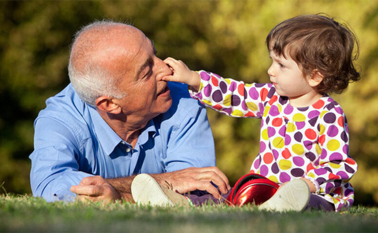 آرامش سالمندی با حمایتهای اجتماعی، اقتصادی و تکریم سالمندان+ فیلم