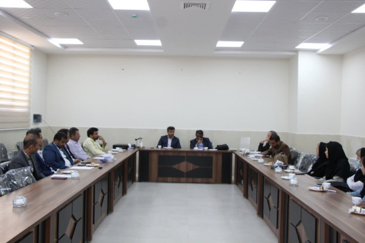دکتر اردلان زیلابی: باید تمام هم وغم خود را بر بالا بردن شاخص های سلامت جامعه بگذاریم