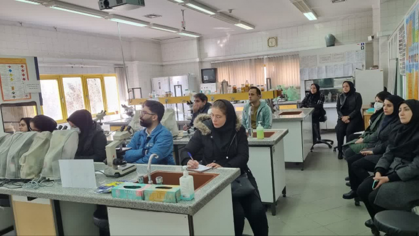کارگاه آموزشی آشنایی با انگلهای شایع در مدفوع برگزار شد