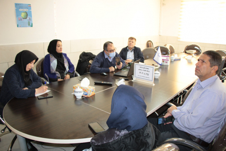 تاکید معاون بهداشت استان بر اهمیت نظام ارجاع و فرهنگ‌سازی در وبینار پزشک خانواده روستایی